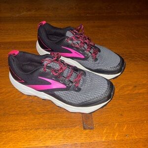 Brooks Black and Pink Athletic Shoes